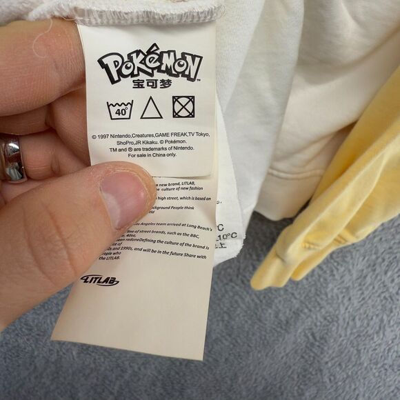 Pokemon Sweatshirt Adult Large White Yellow Pikachu Patch Boxy Spellout Litlab - Picture 9 of 11